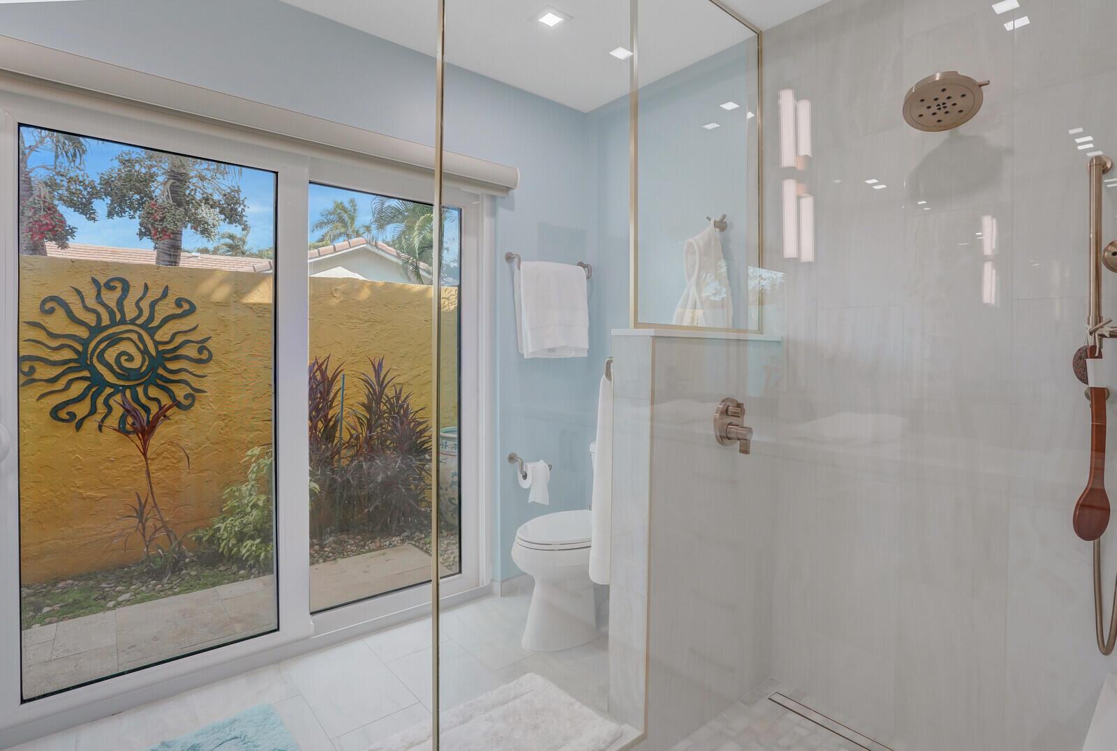 OAK WOOD - Residential