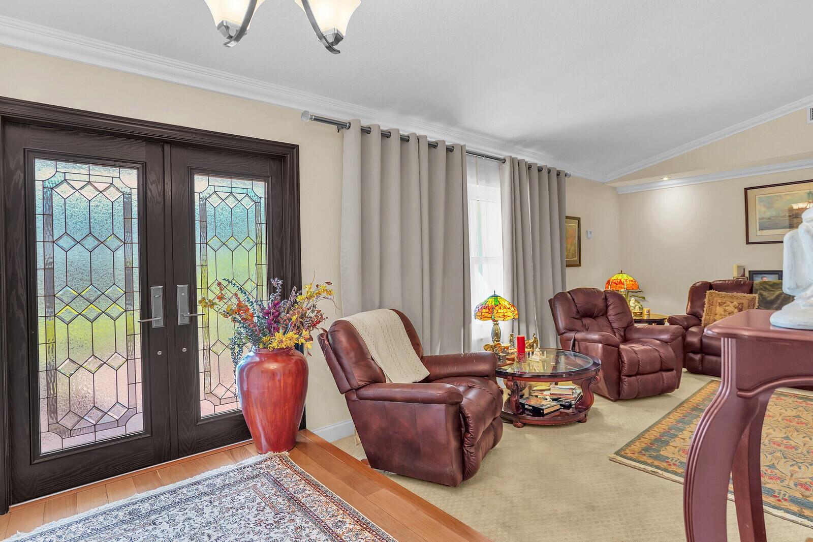 OAK WOOD - Residential