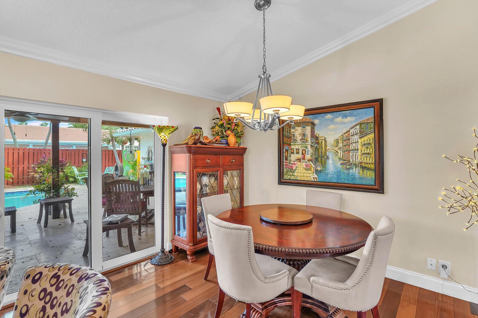 OAK WOOD - Residential