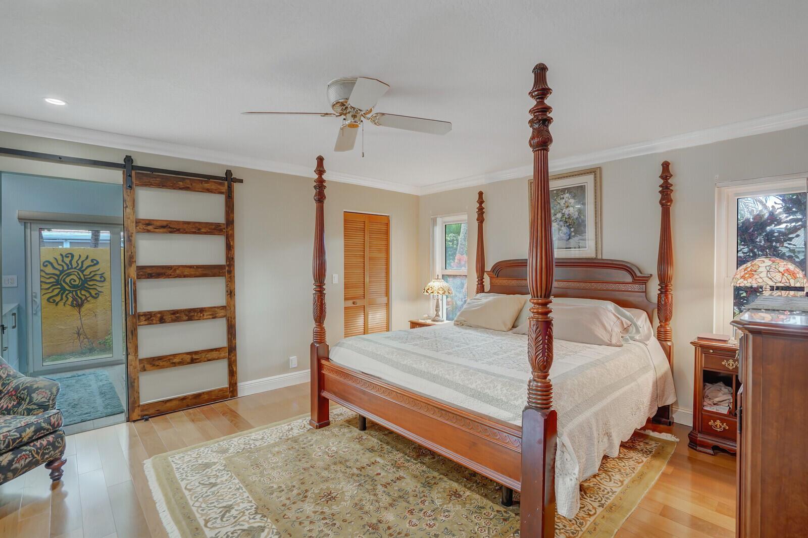 OAK WOOD - Residential