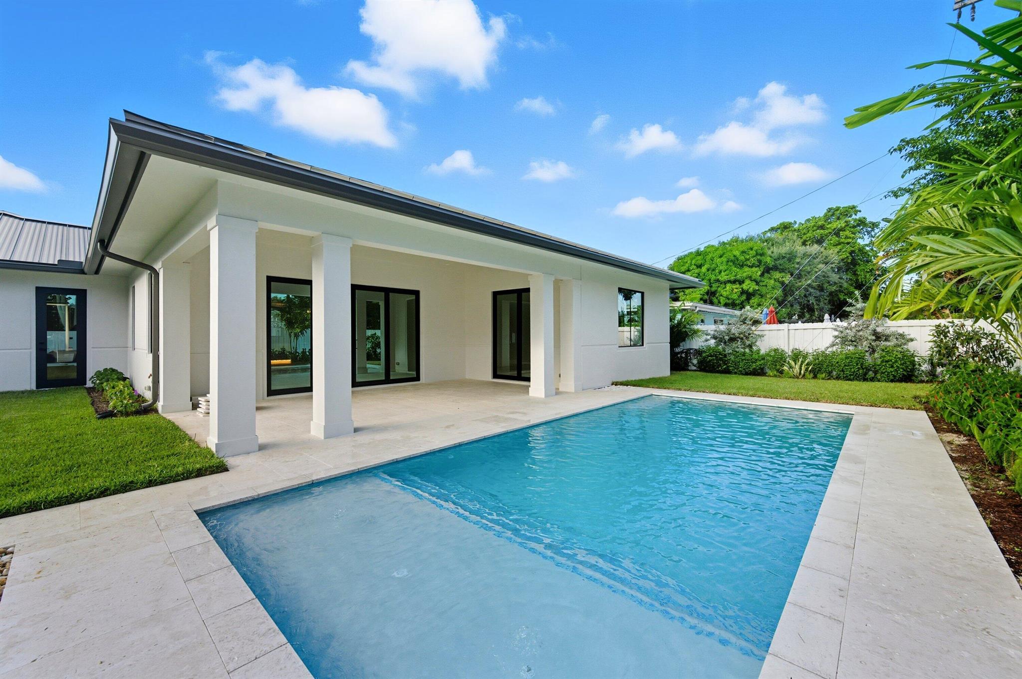 Village of North Palm Bea - Residential