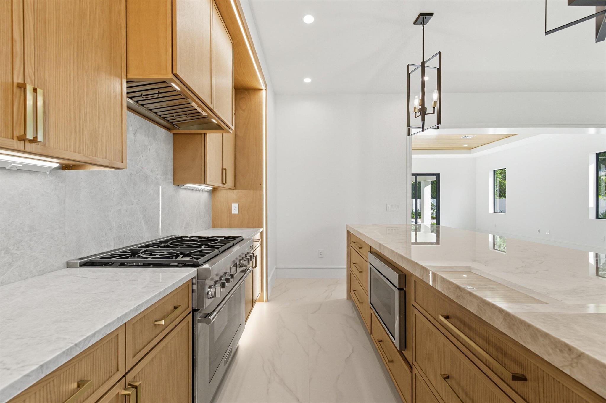 Village of North Palm Bea - Residential