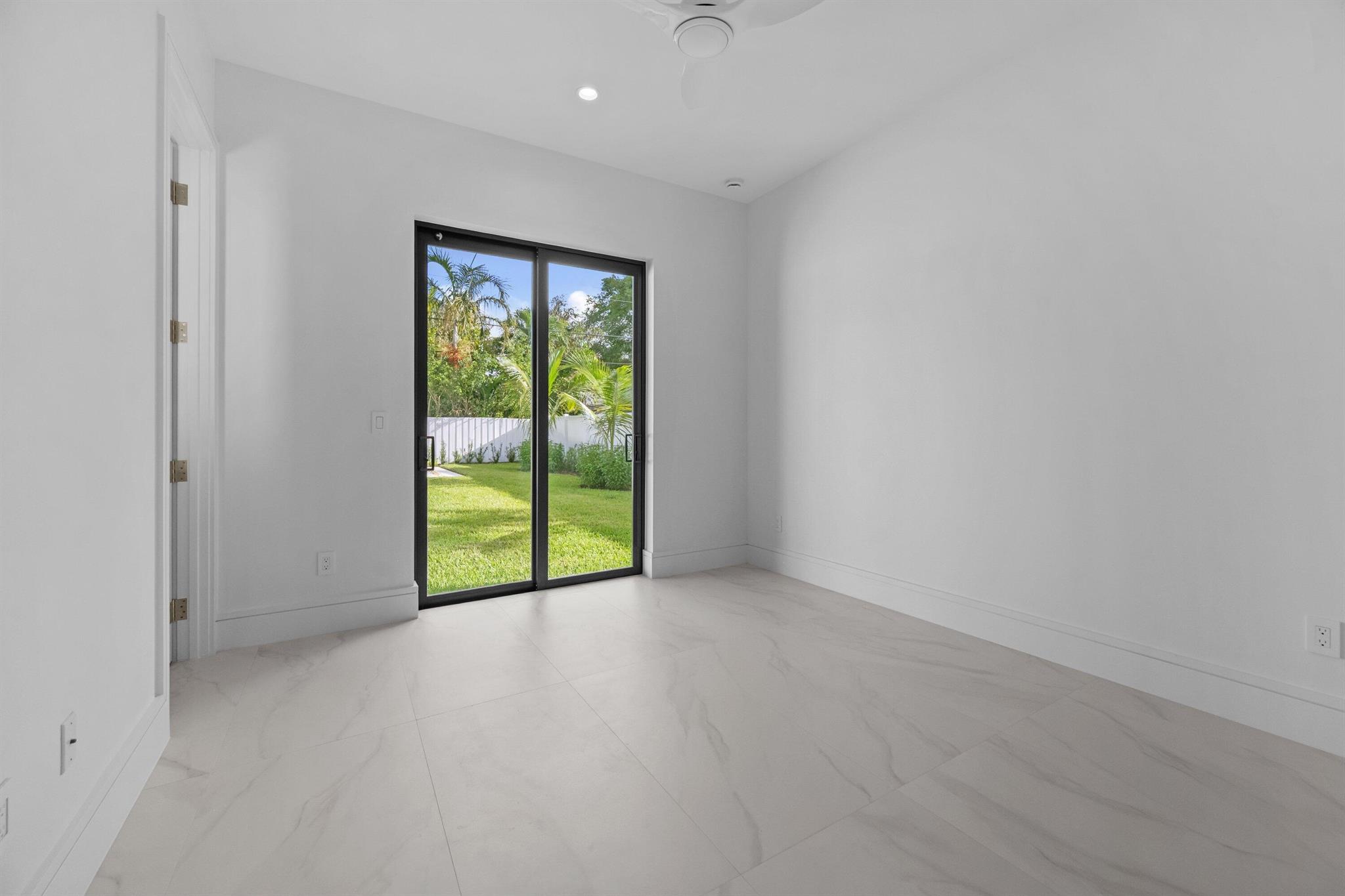 Village of North Palm Bea - Residential