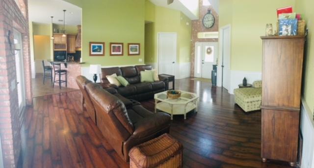 PRAIRIE CREEK PARK - Residential