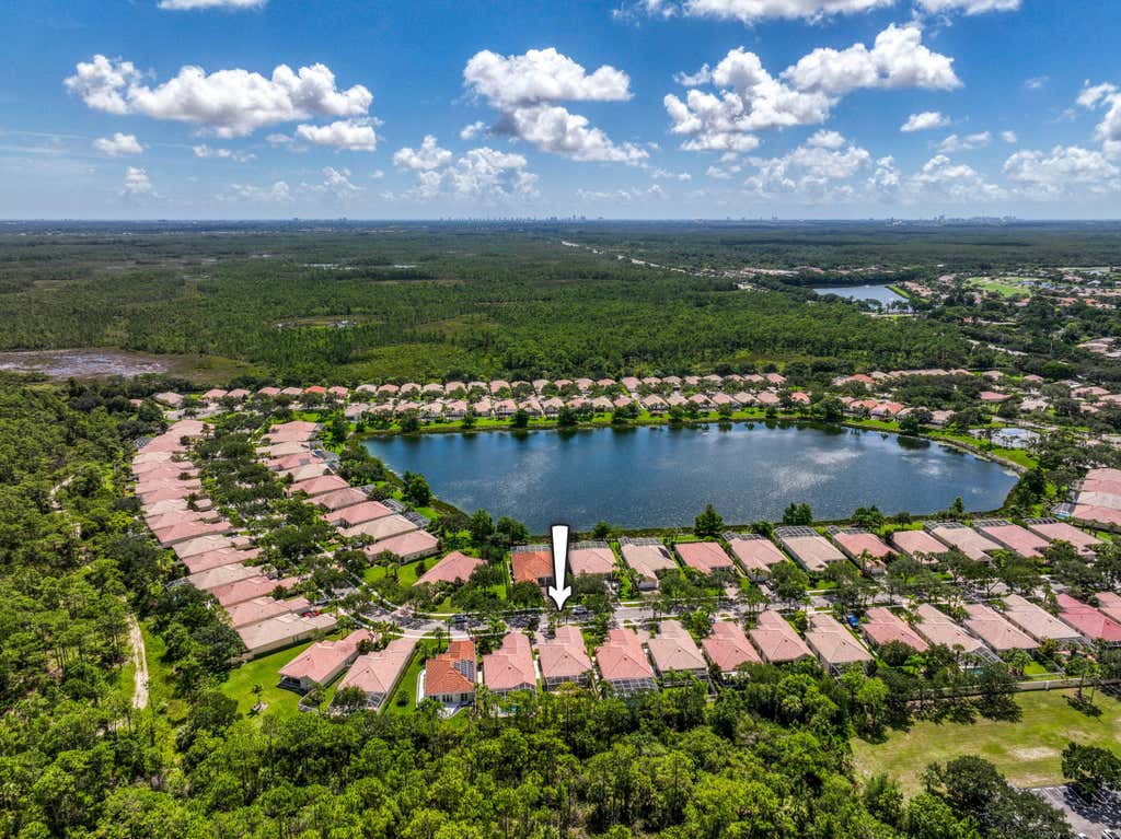 Photo of 8907 Oldham Way, Palm Beach Gardens, FL 33412 (MLS # B26063034)