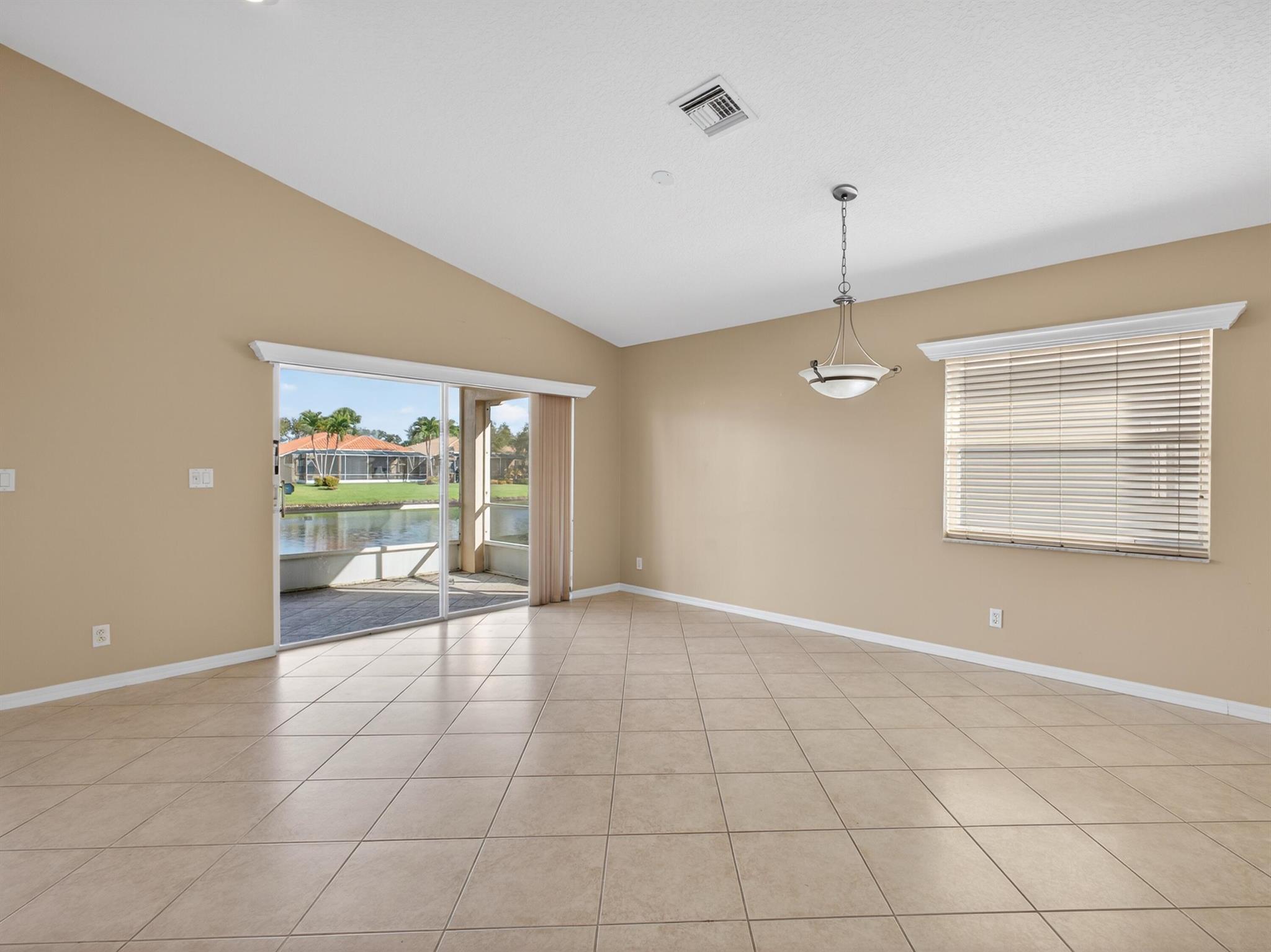 TUSCANY PAR A/B - Residential