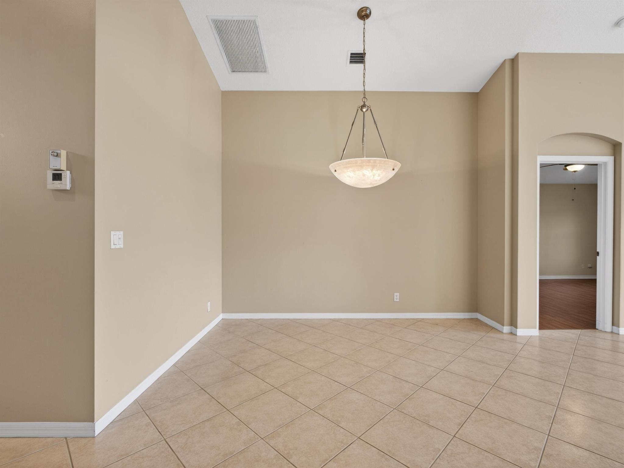 TUSCANY PAR A/B - Residential