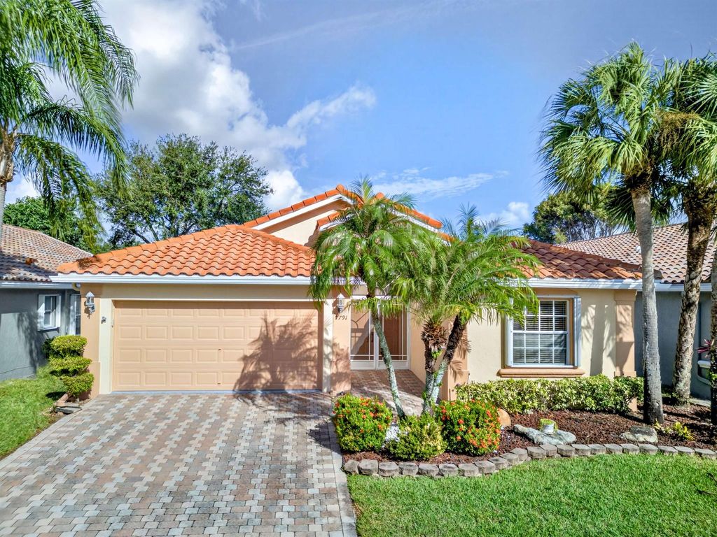 Photo of 7791 Campania Drive, Boynton Beach, FL 33472 (MLS # R11145109)
