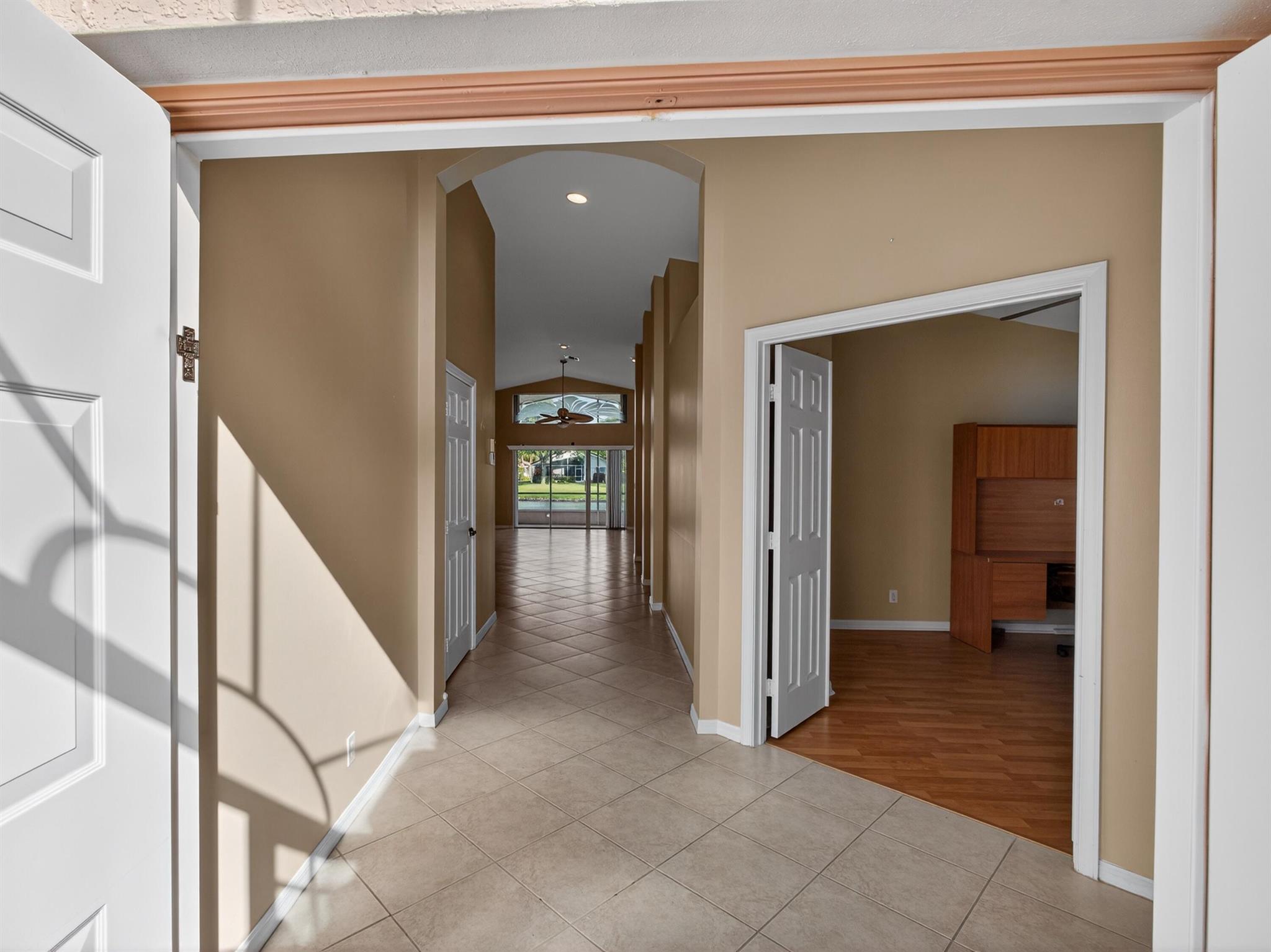 TUSCANY PAR A/B - Residential