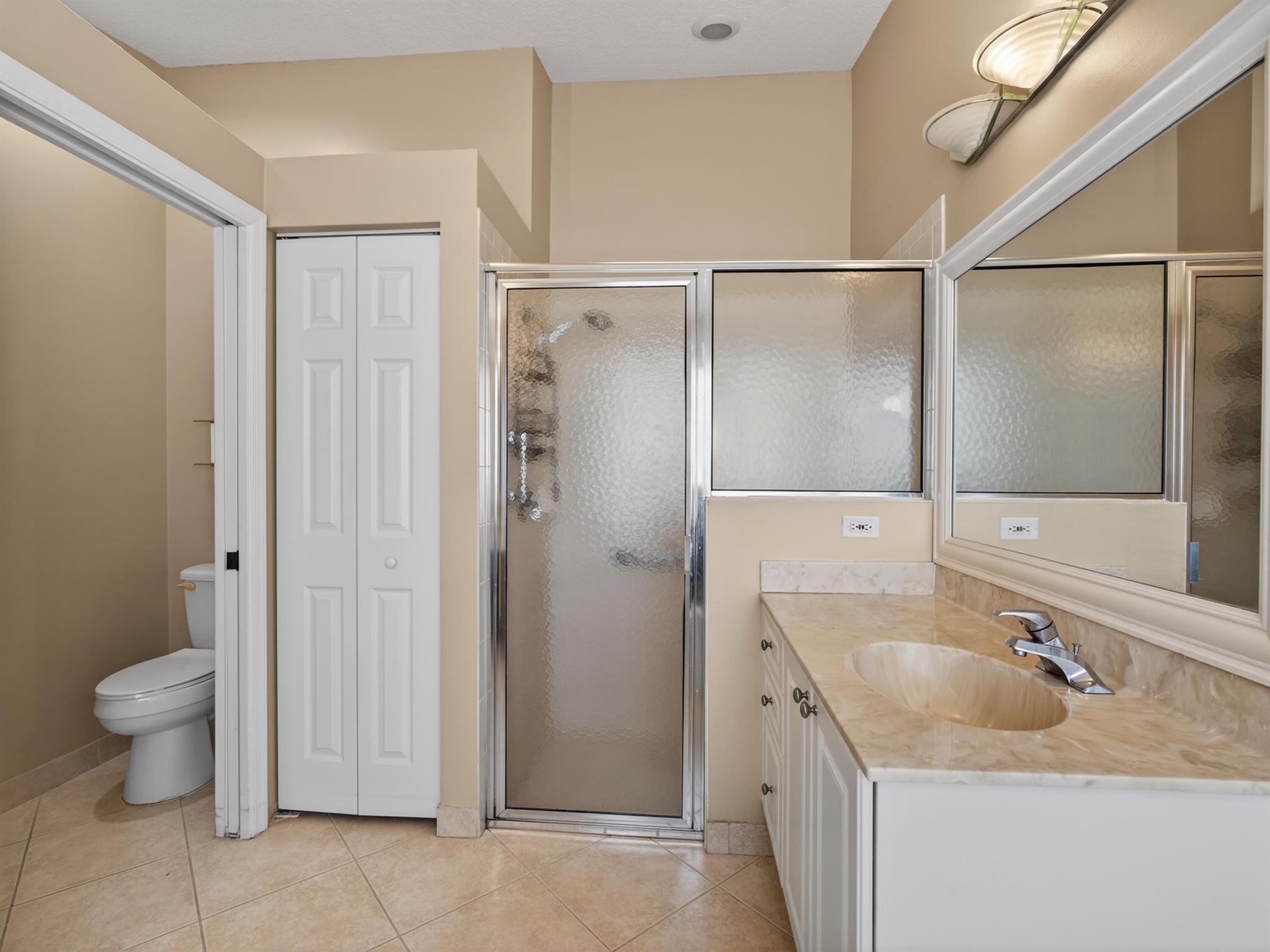 TUSCANY PAR A/B - Residential