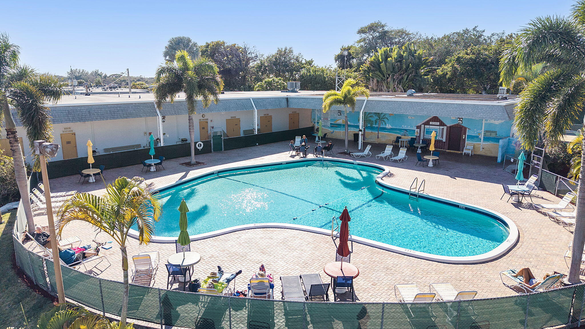 MURRY HILLS APT BLDG CONDO - Residential