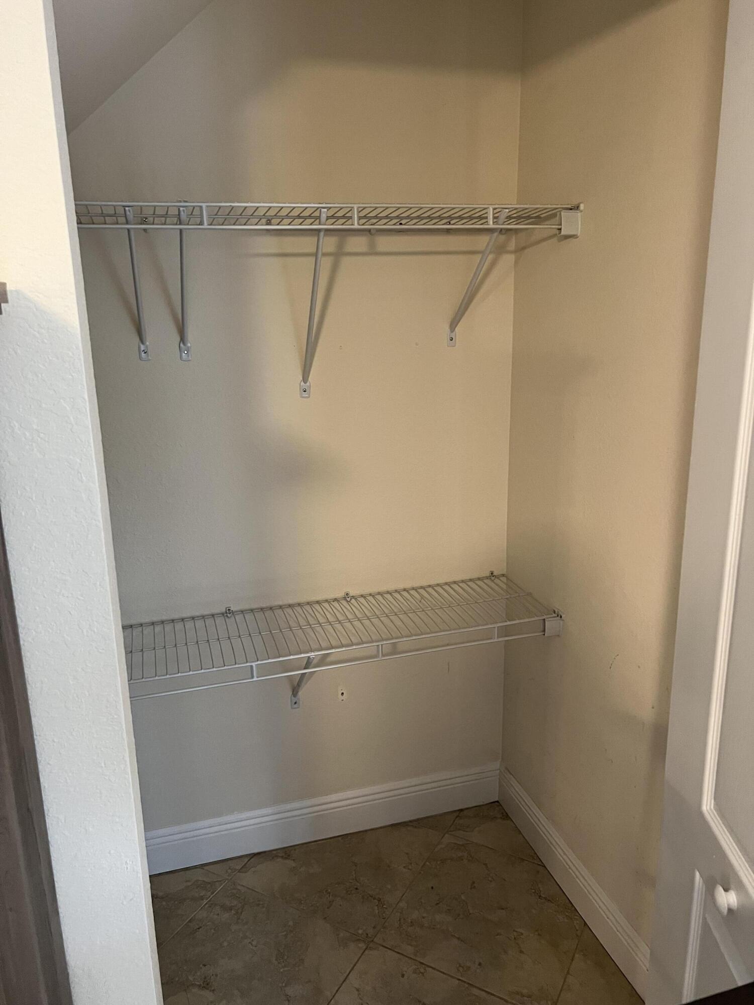 Kenwood - Residential Lease