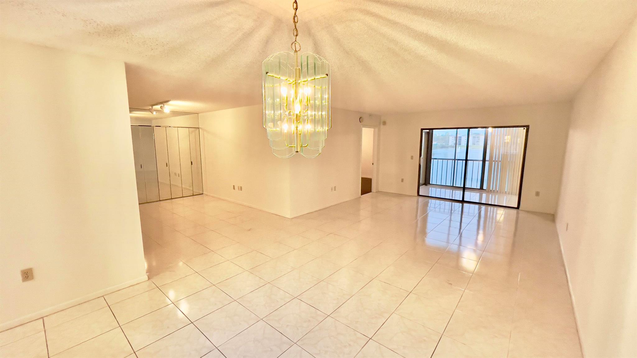 HUNTINGTON POINTE - Residential Lease