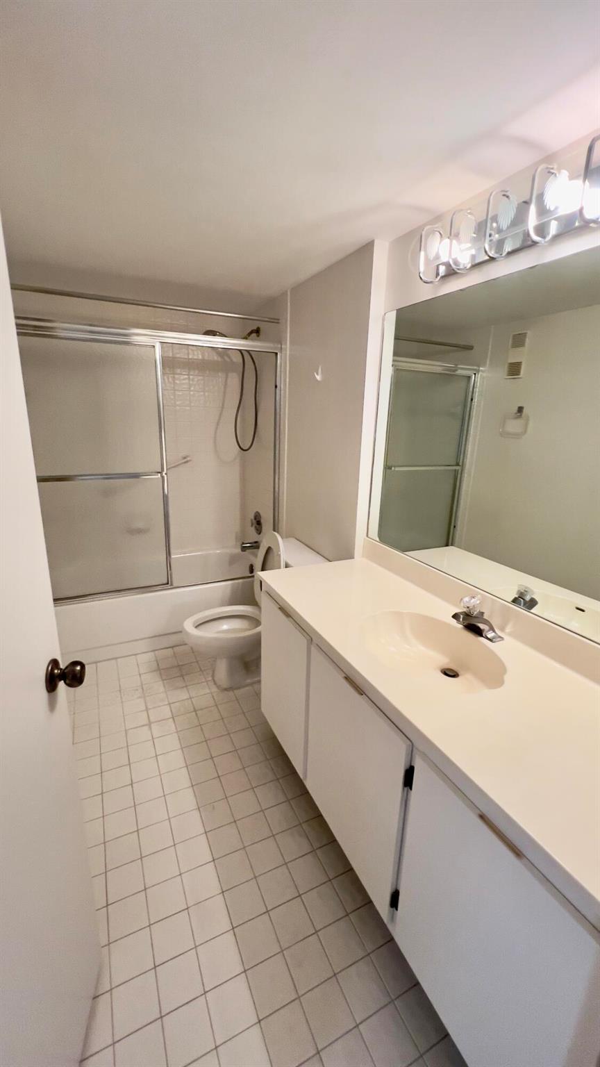 HUNTINGTON POINTE - Residential Lease