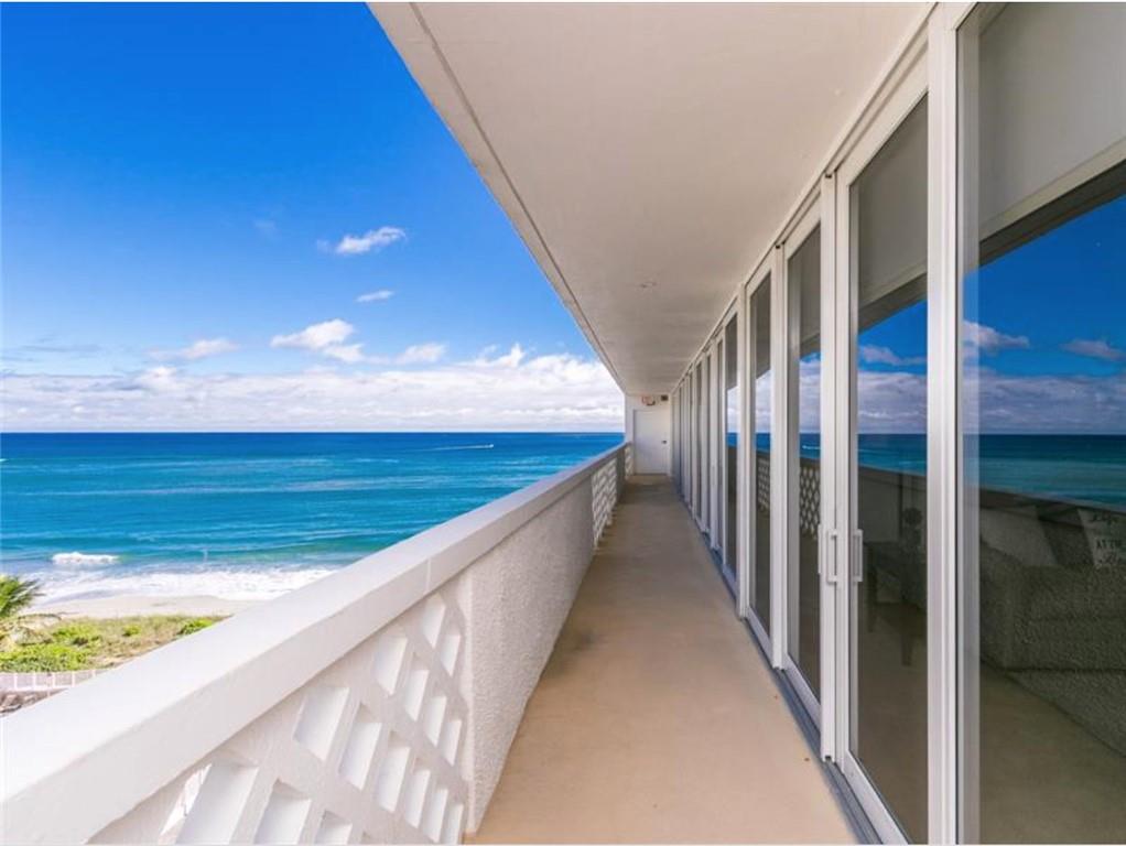 CLOISTER BEACH TOWERS - Residential