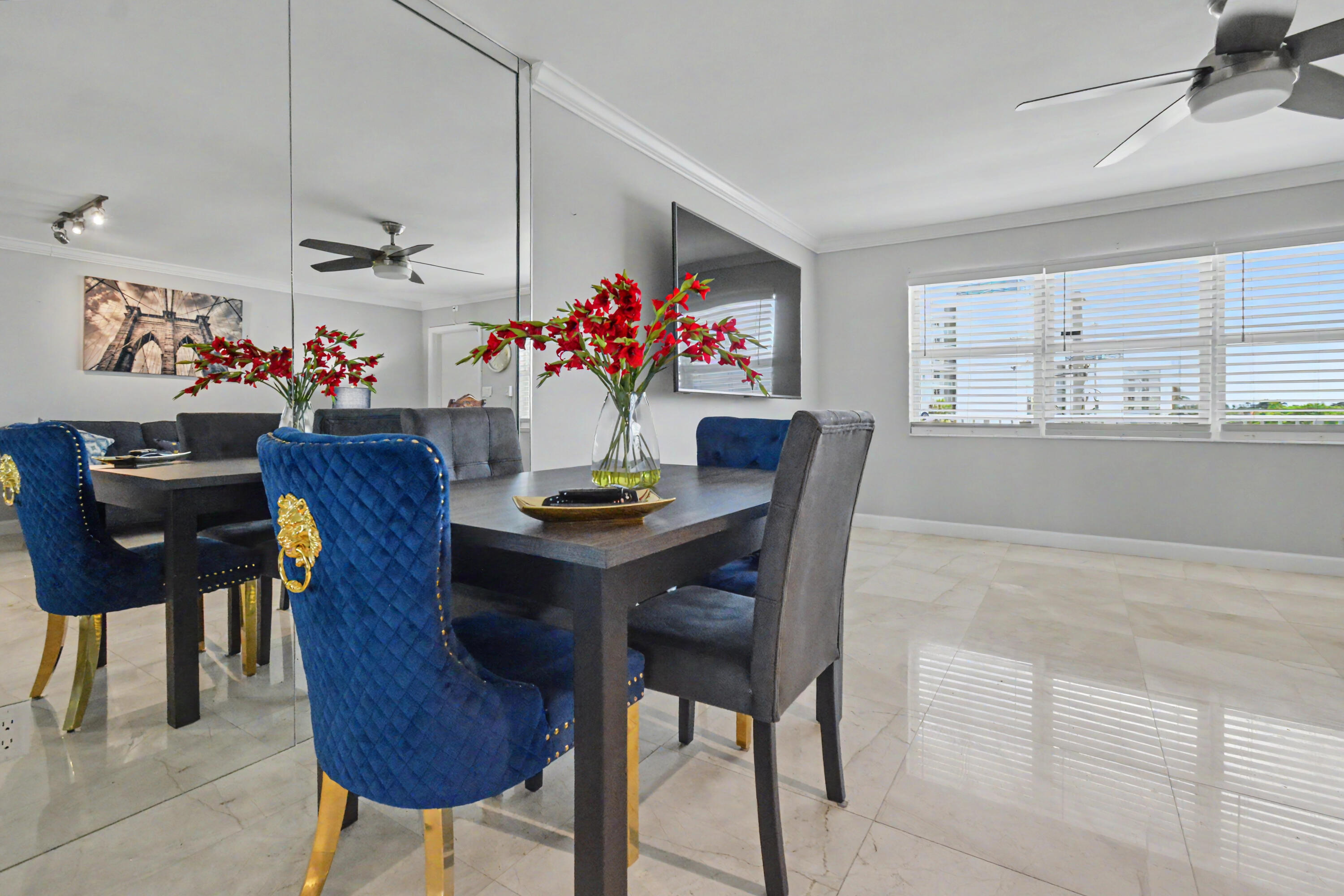 HARBOR'S EDGE FKA CASA LA QUINTA CONDO - Residential