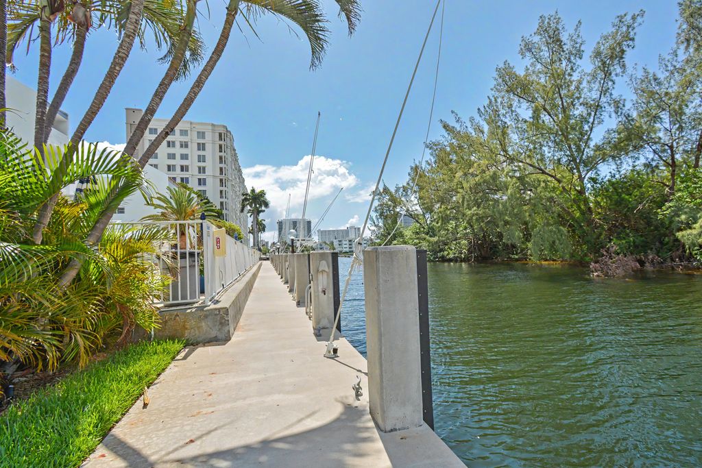 Photo of 2840 NE 14th St #405a, Pompano Beach, FL 33062 (MLS # B26032875)