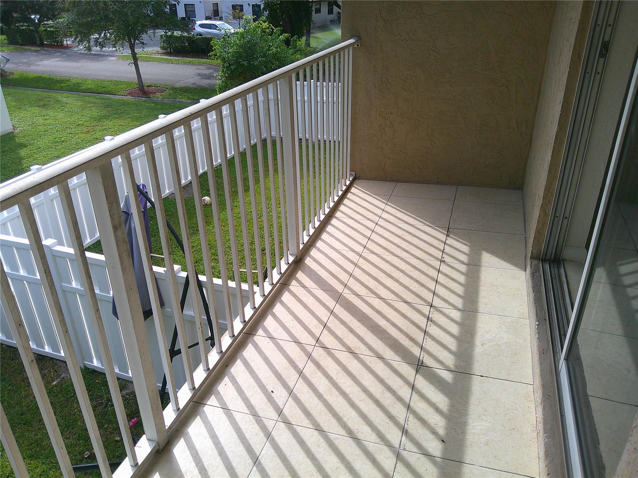 Castlewood 71-37 B - Residential Lease