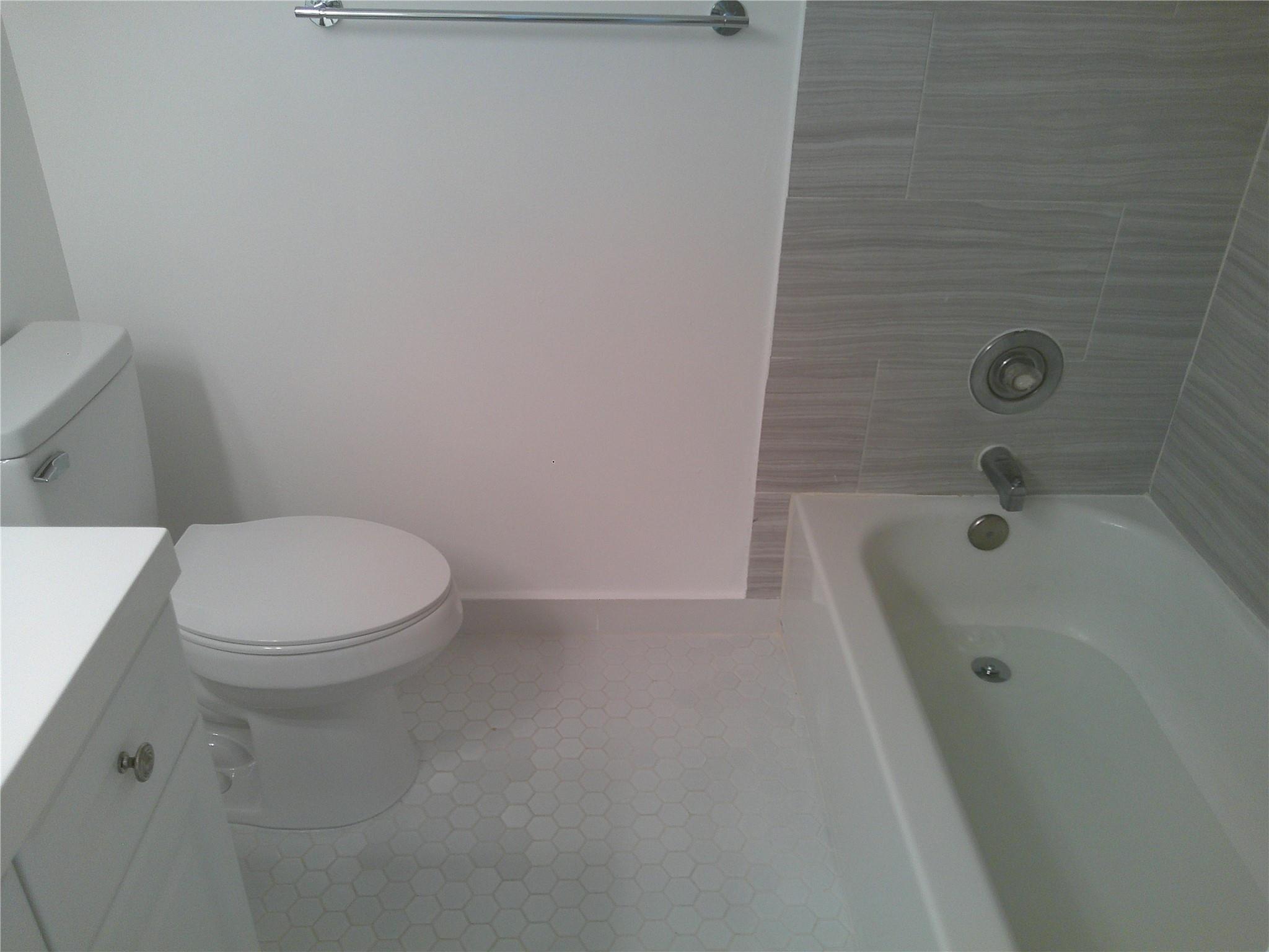 Castlewood 71-37 B - Residential Lease