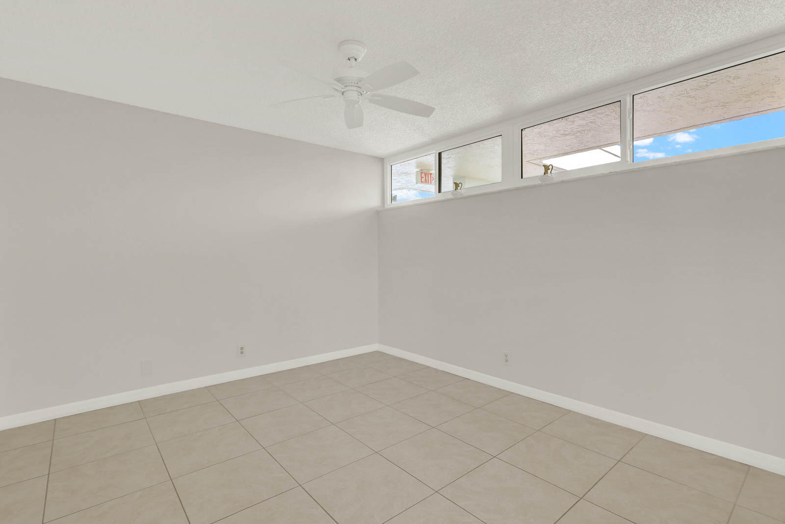 CIRCLE BAY YACHT CLUB CONDO - Residential