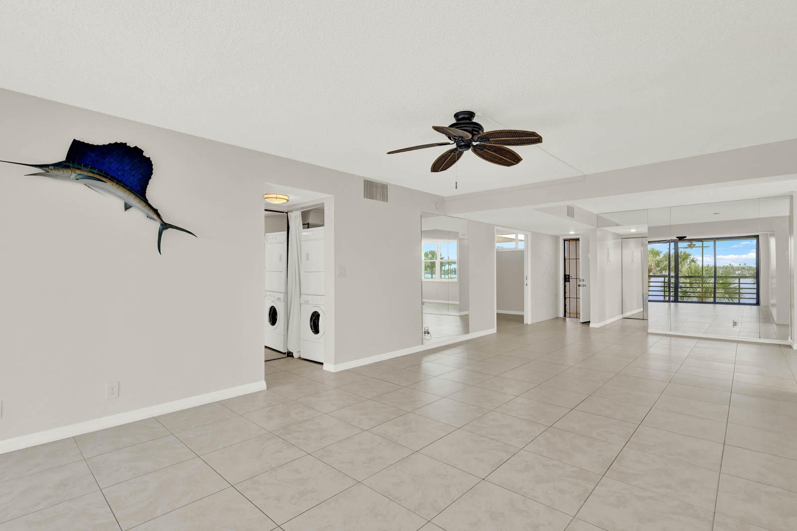 CIRCLE BAY YACHT CLUB CONDO - Residential