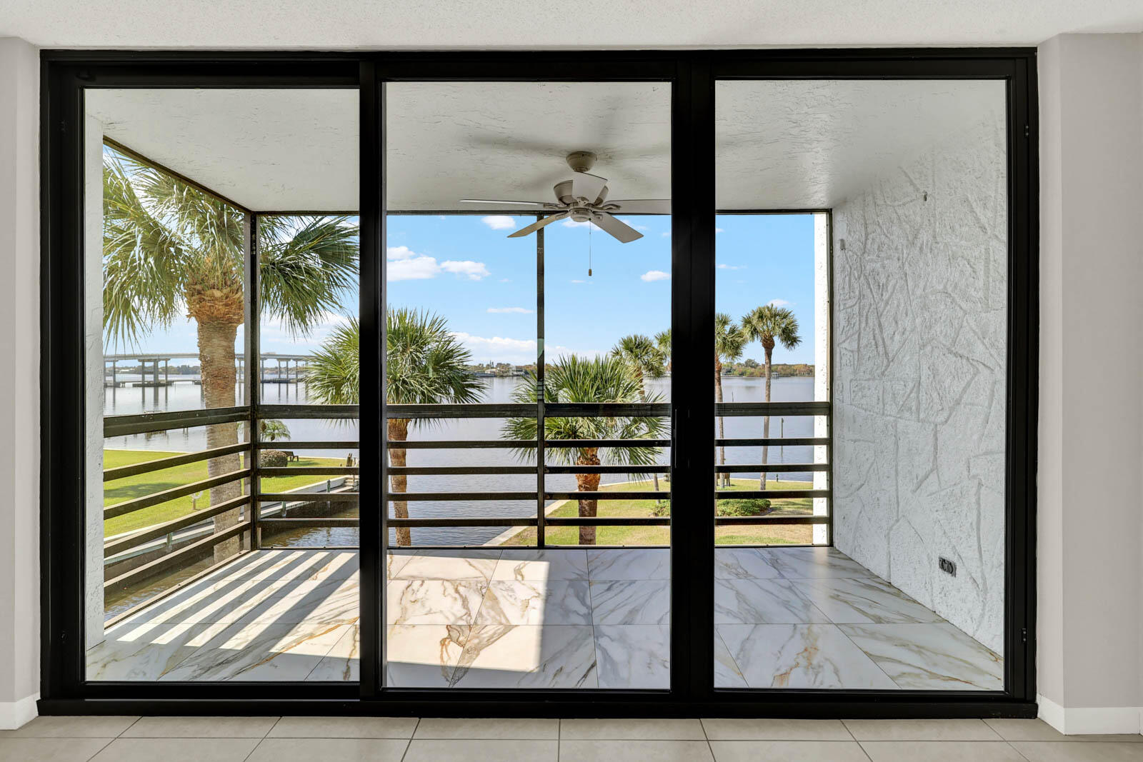 CIRCLE BAY YACHT CLUB CONDO - Residential
