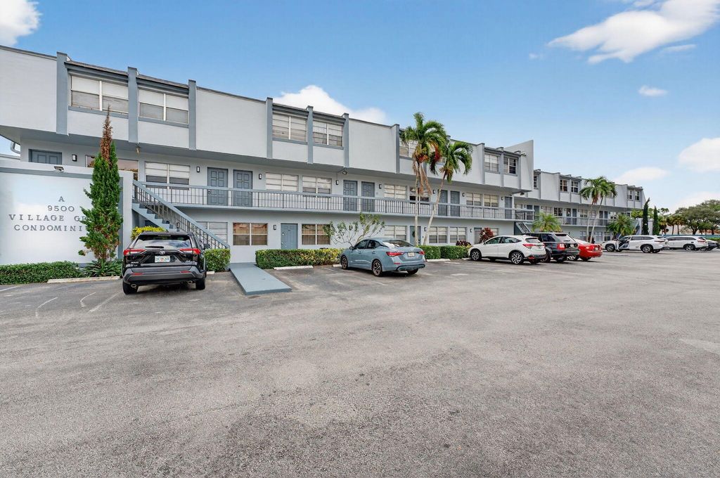 Photo of 9500 SW 3 Street #210, Boca Raton, FL 33428 (MLS # R11144271)