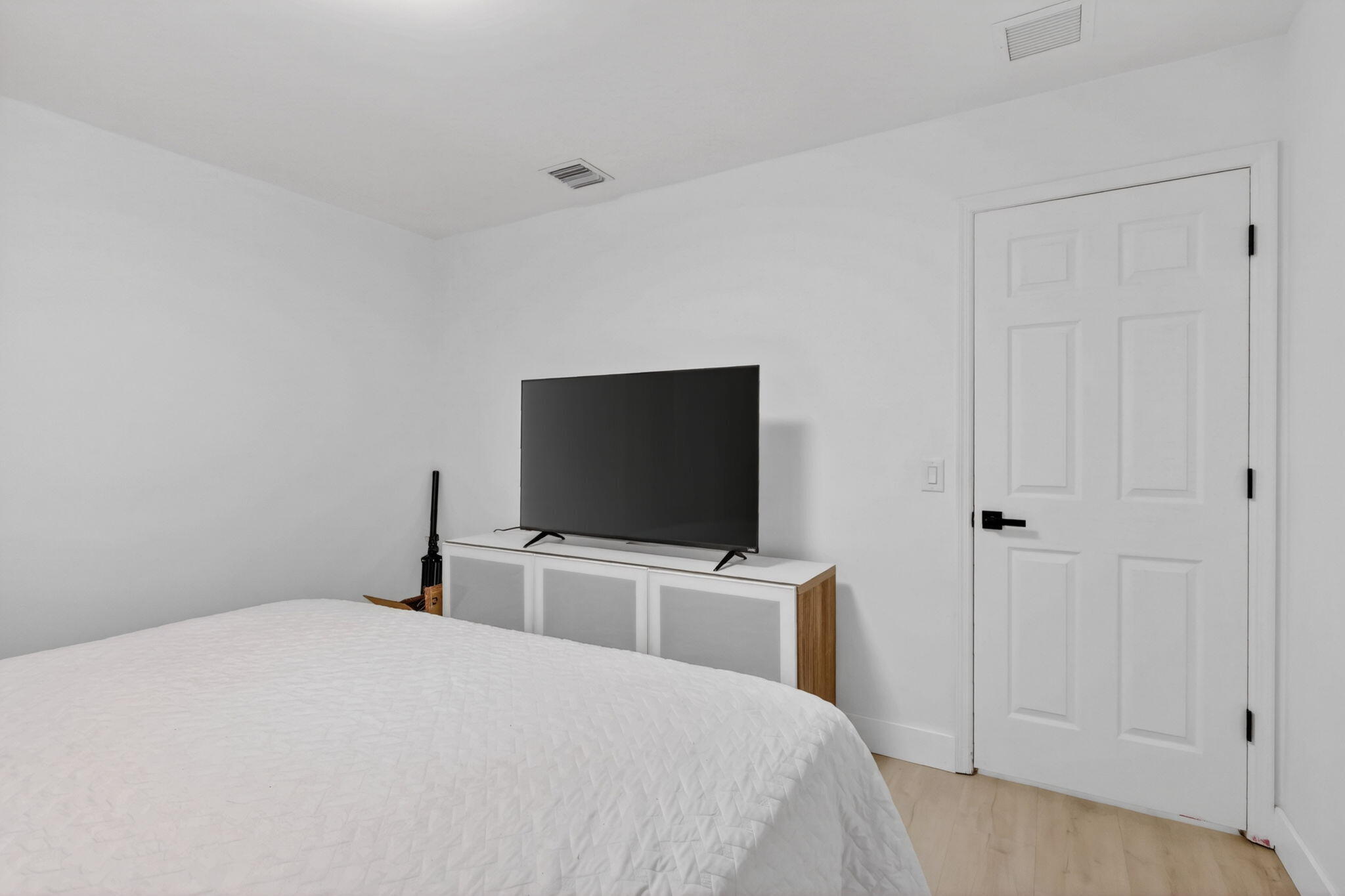 PORT ST LUCIE SECTION 5 - Residential Lease