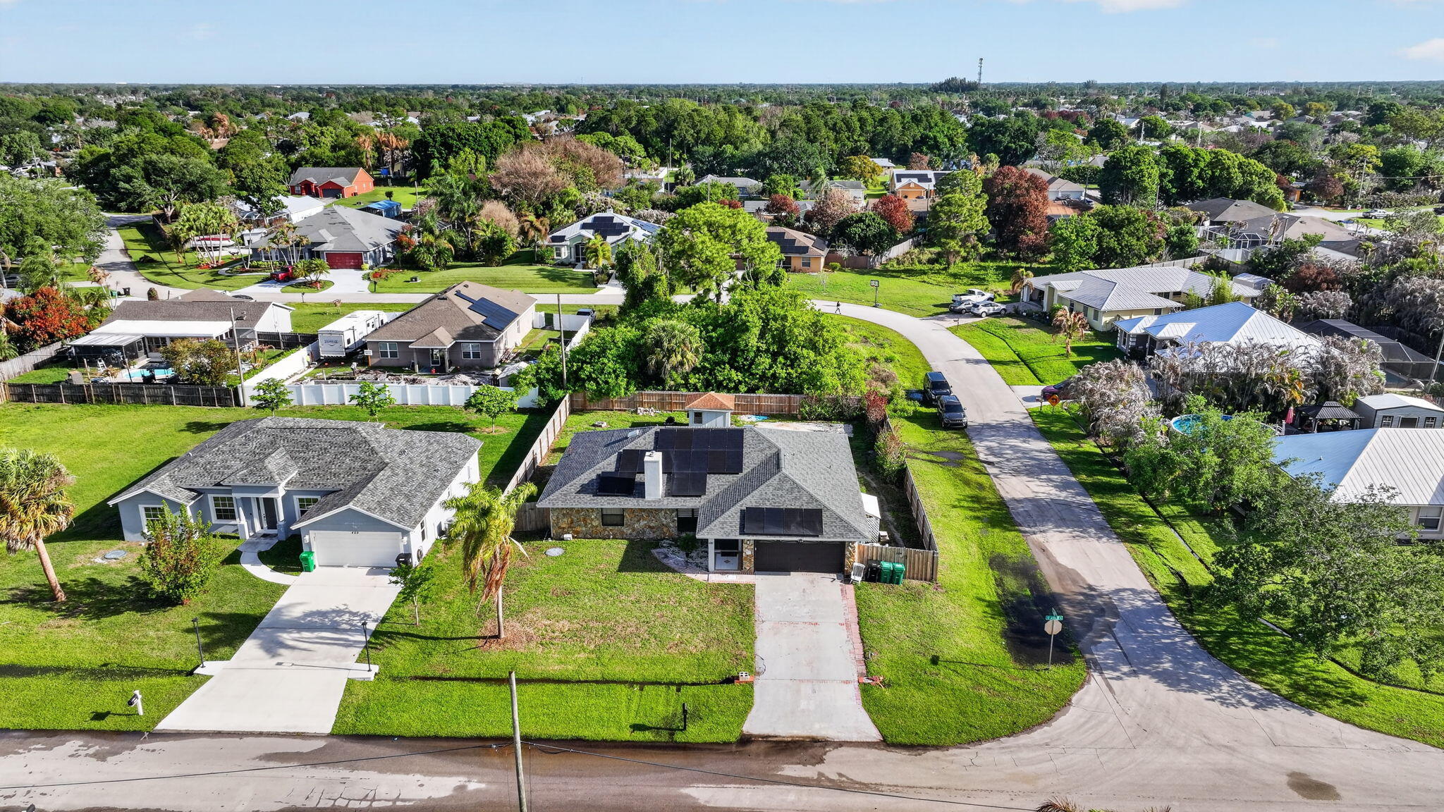 PORT ST LUCIE SECTION 5 - Residential Lease