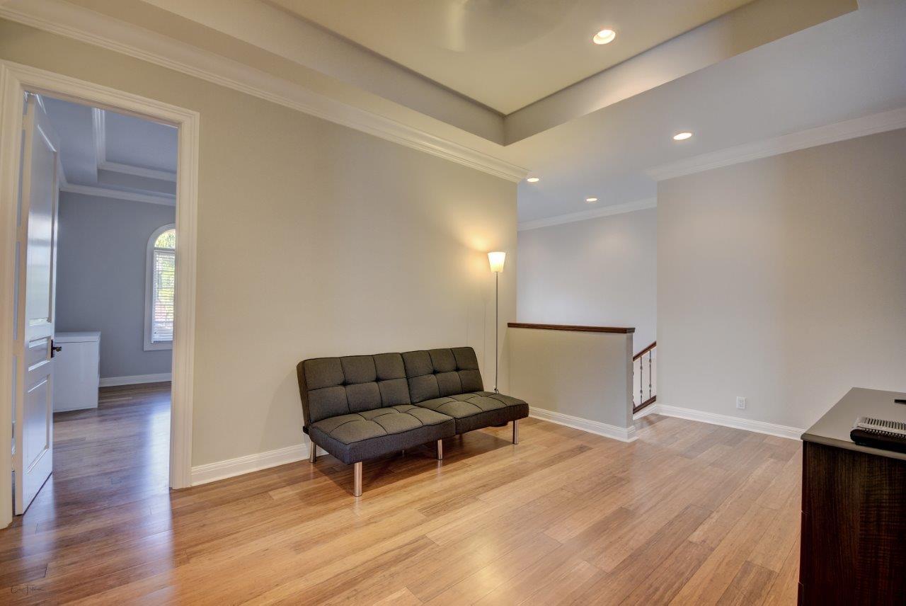 CAPTAINS KEY - Residential