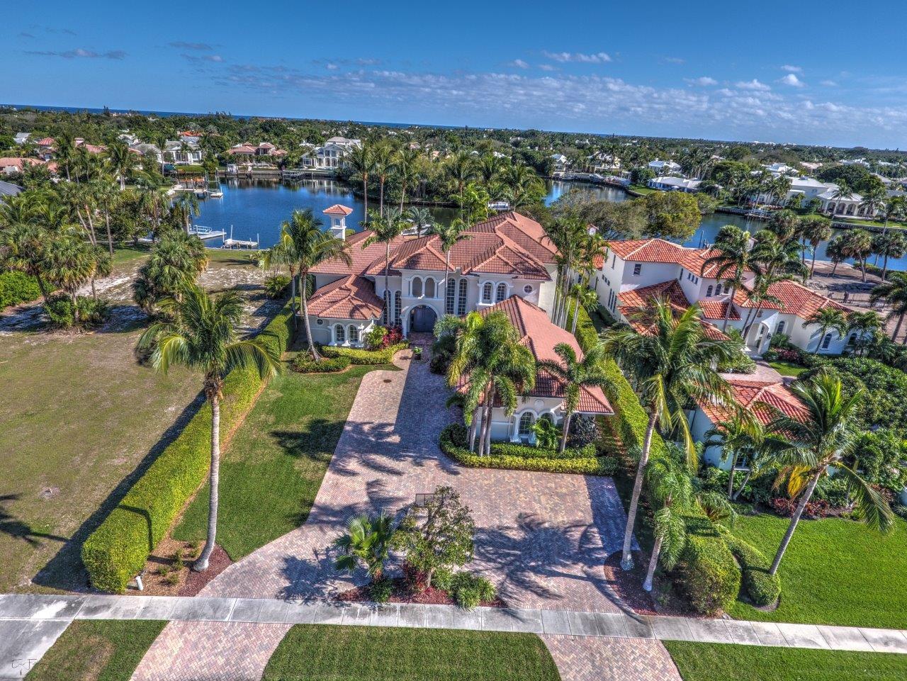 CAPTAINS KEY - Residential