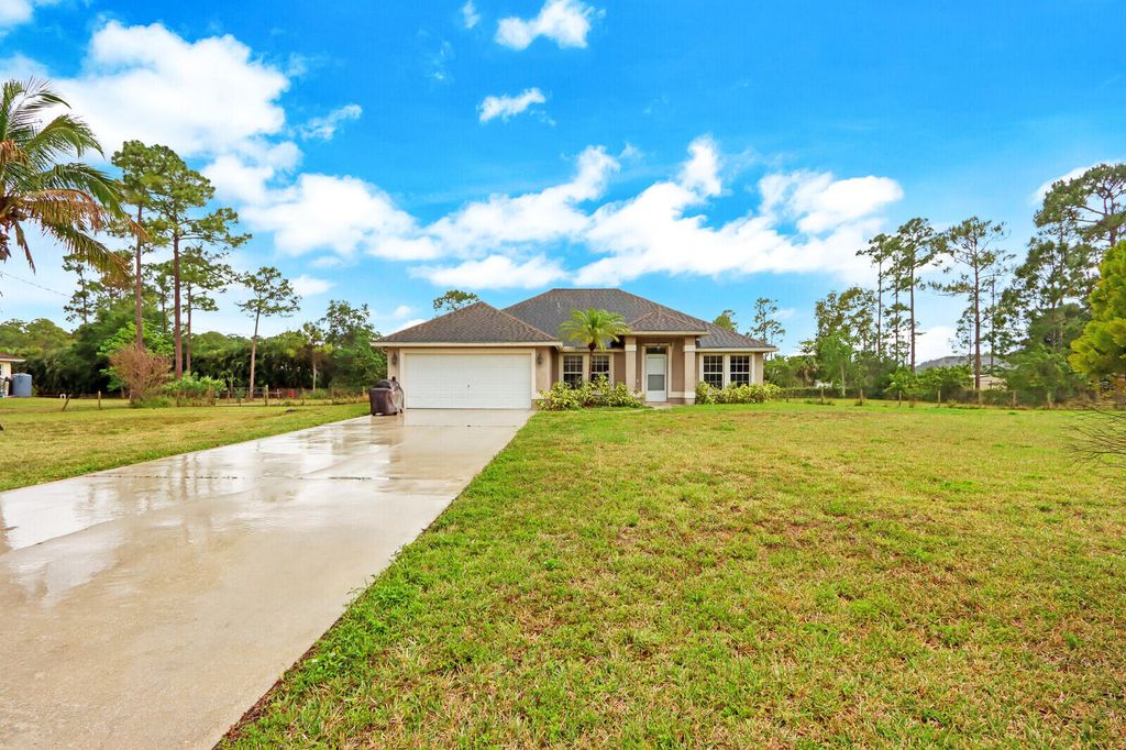 Photo of 14830 77th Place N, Loxahatchee, FL 33470 (MLS # R10789061)