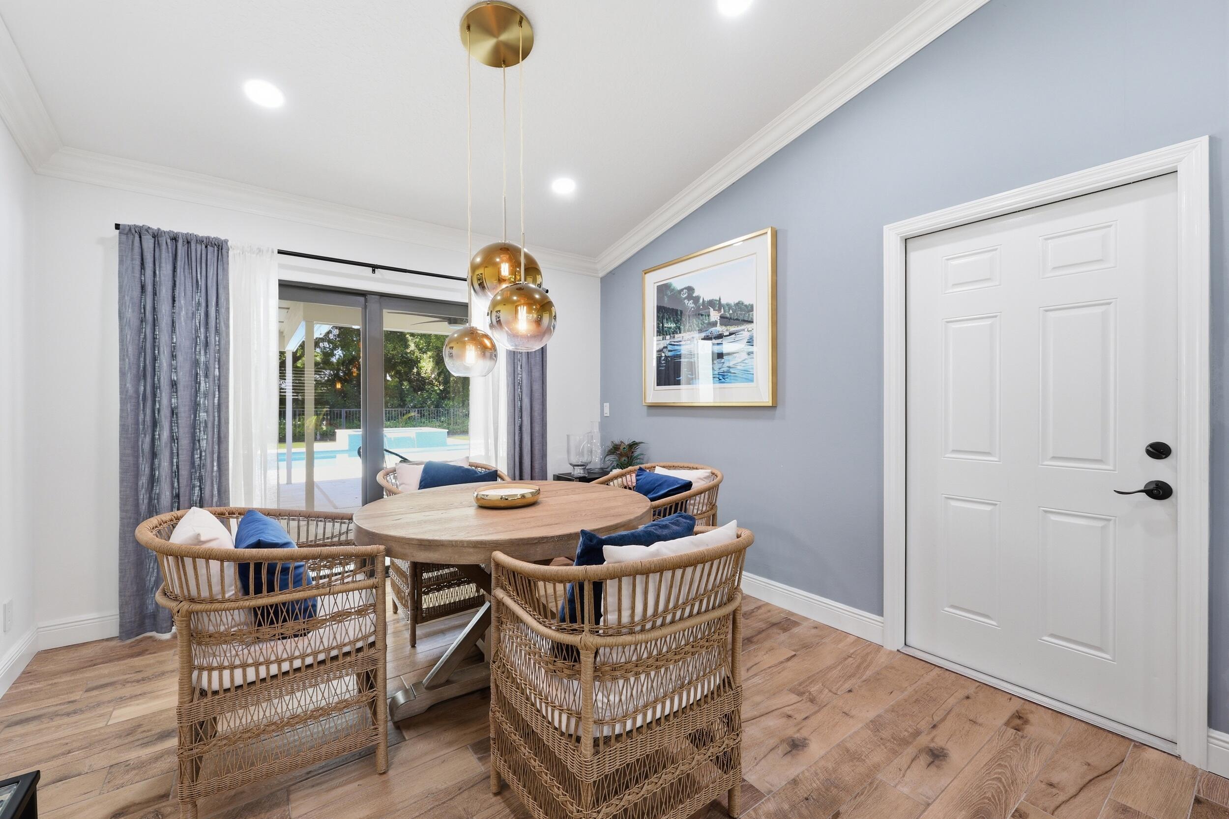 EASTPOINTE COUNTRY CLUB 6 - Residential