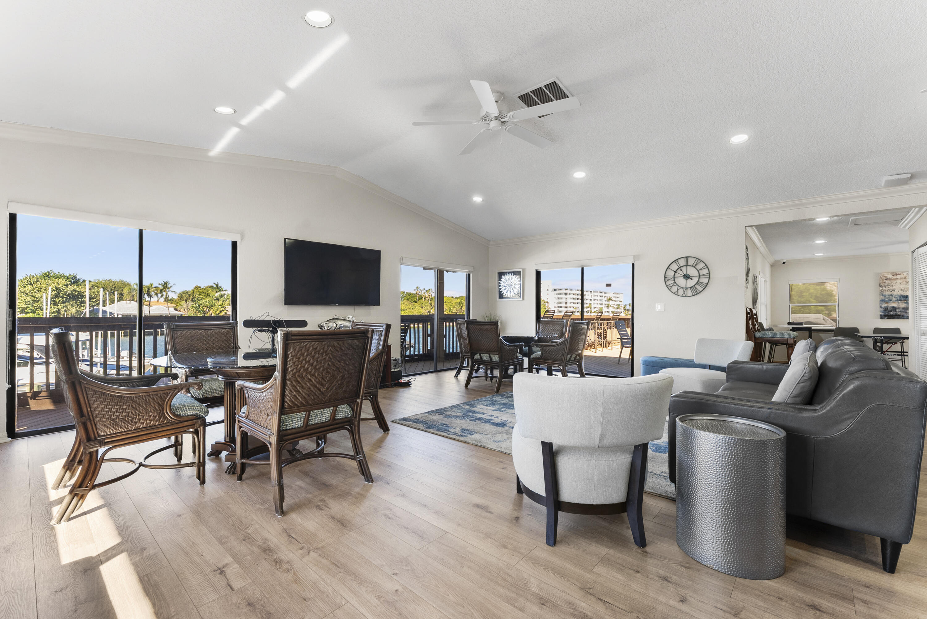 OVERLOOK CONDO - Residential