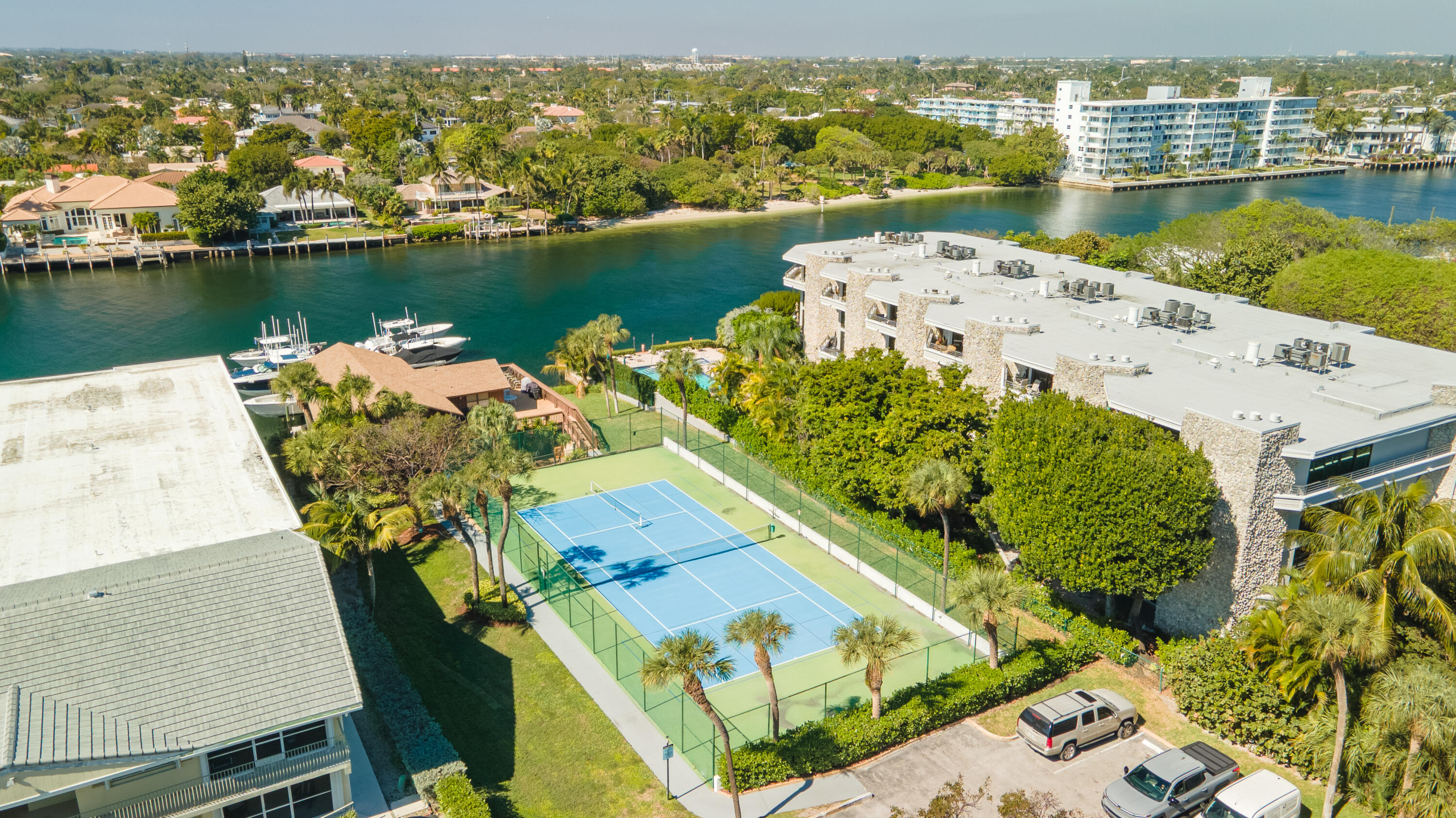 OVERLOOK CONDO - Residential