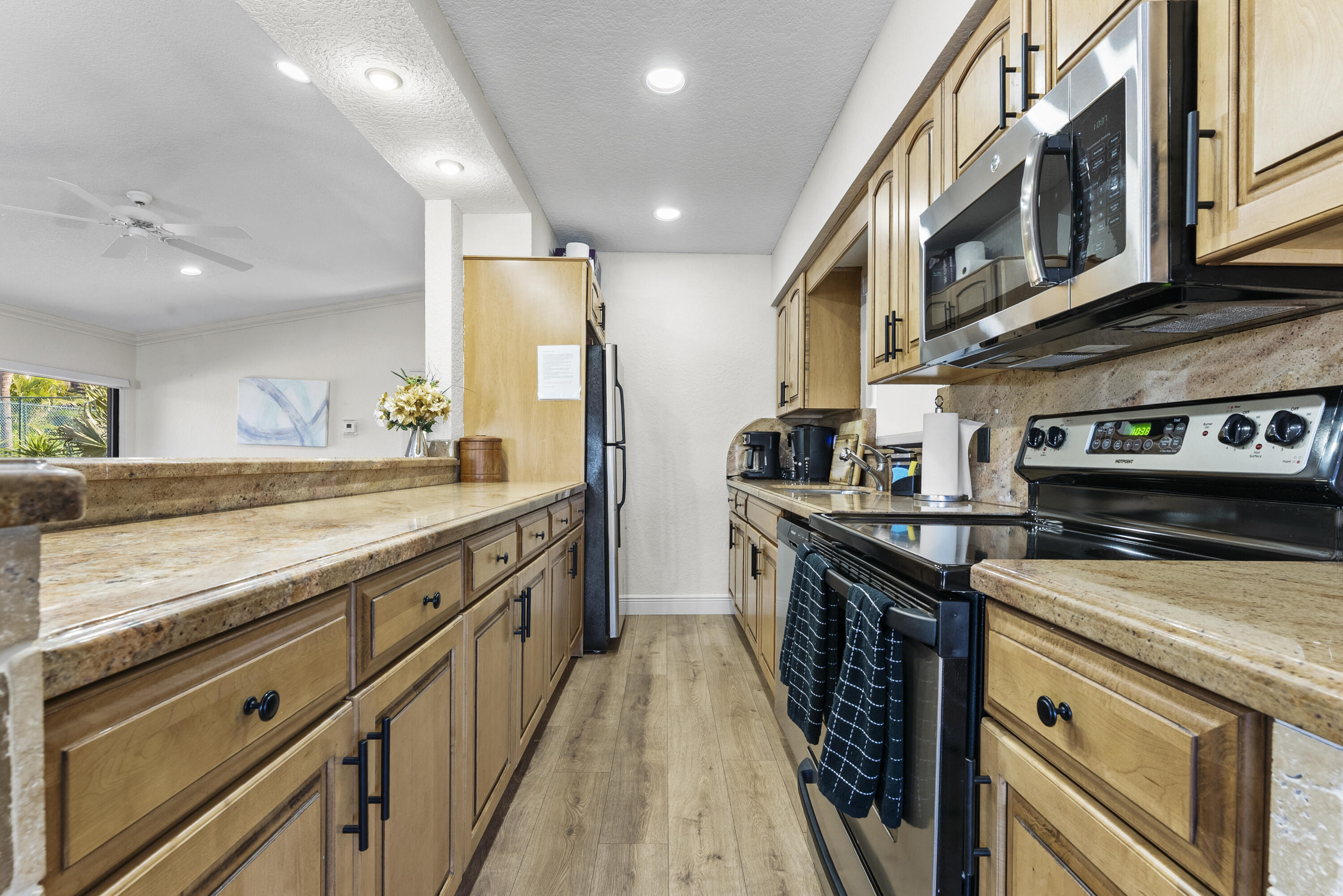 OVERLOOK CONDO - Residential