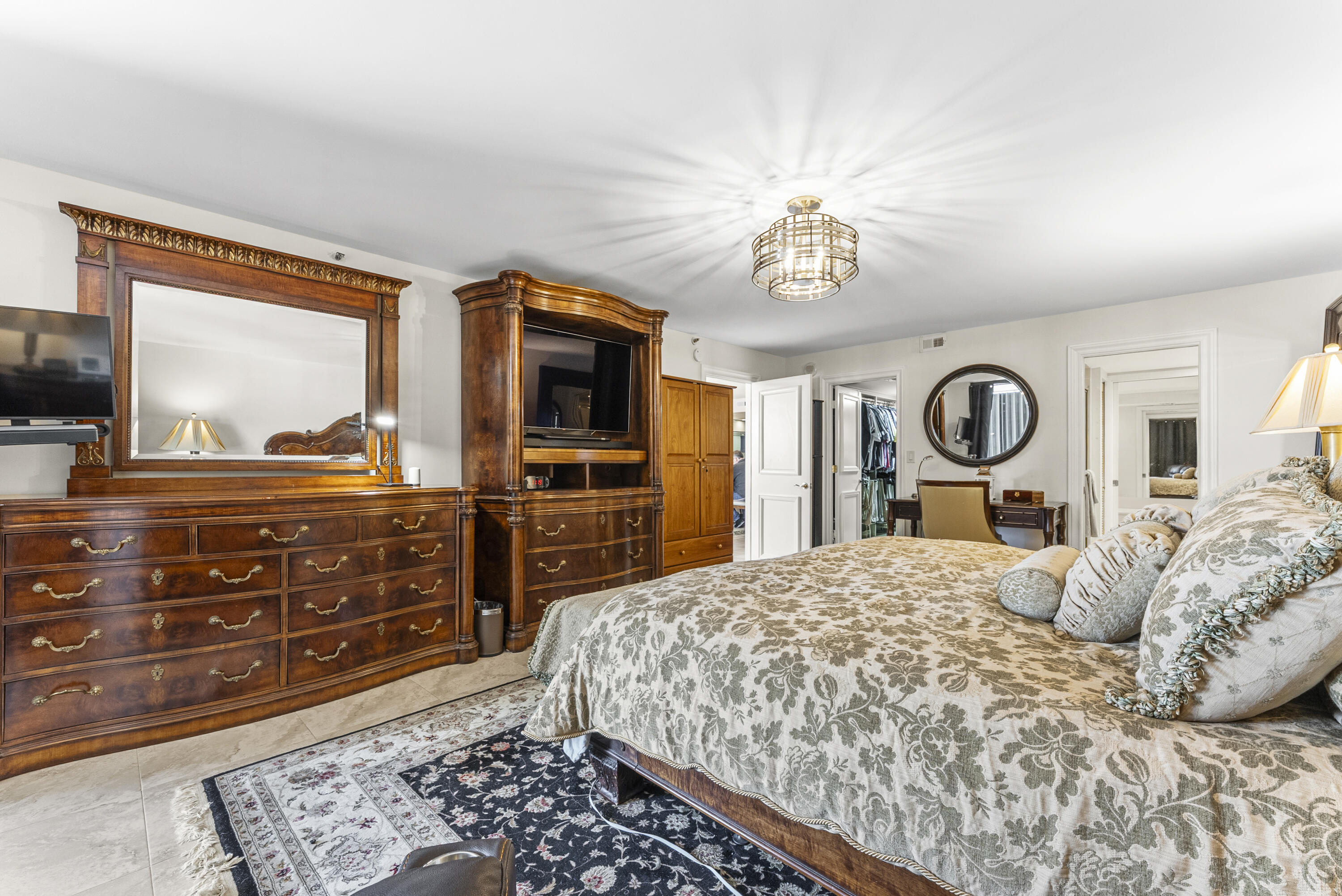 OVERLOOK CONDO - Residential