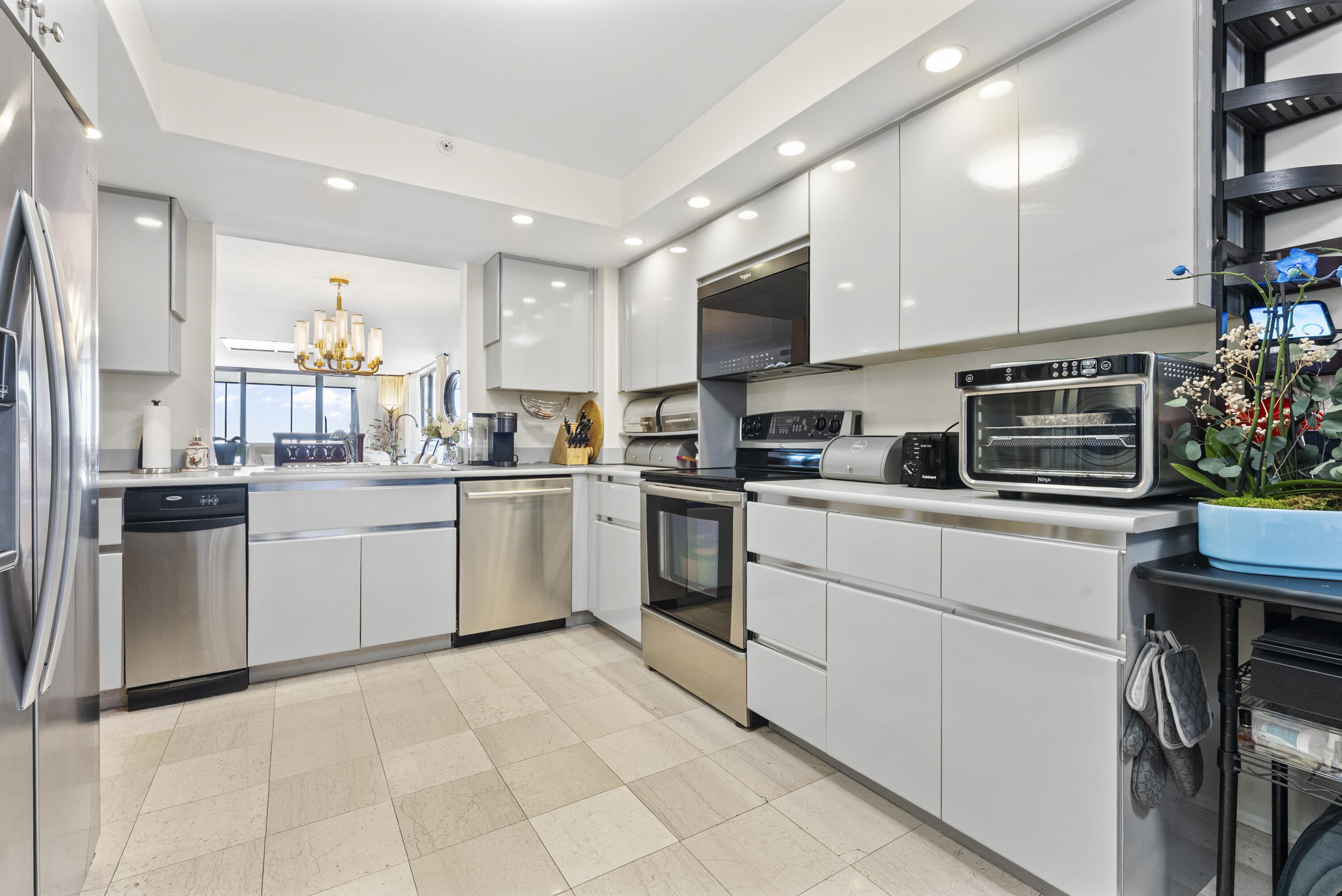 OVERLOOK CONDO - Residential