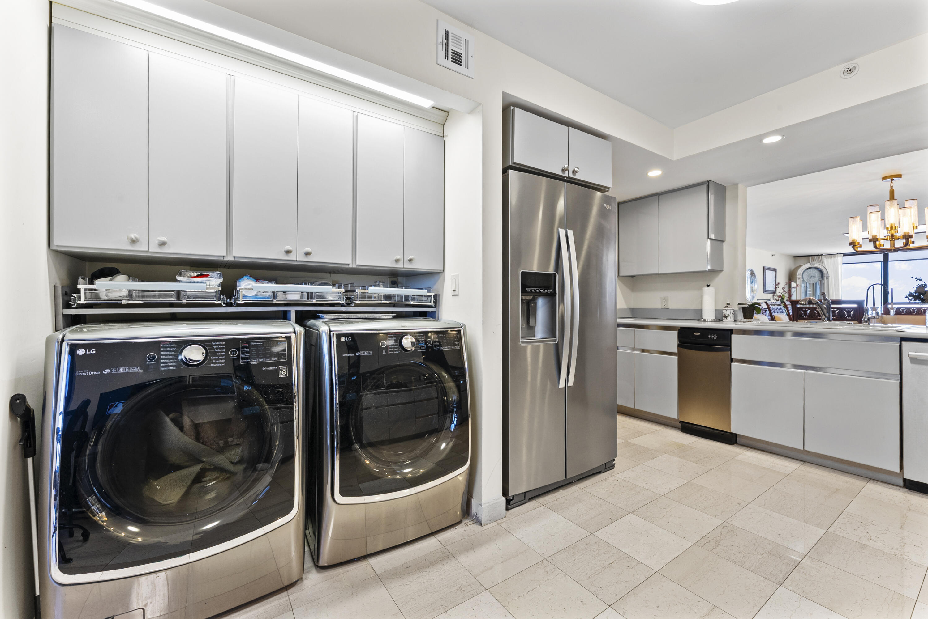 OVERLOOK CONDO - Residential