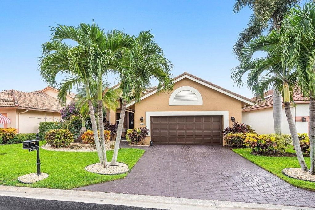 Photo of 6052 Terra Mere Circle, Boynton Beach, FL 33437 (MLS # R11120053)