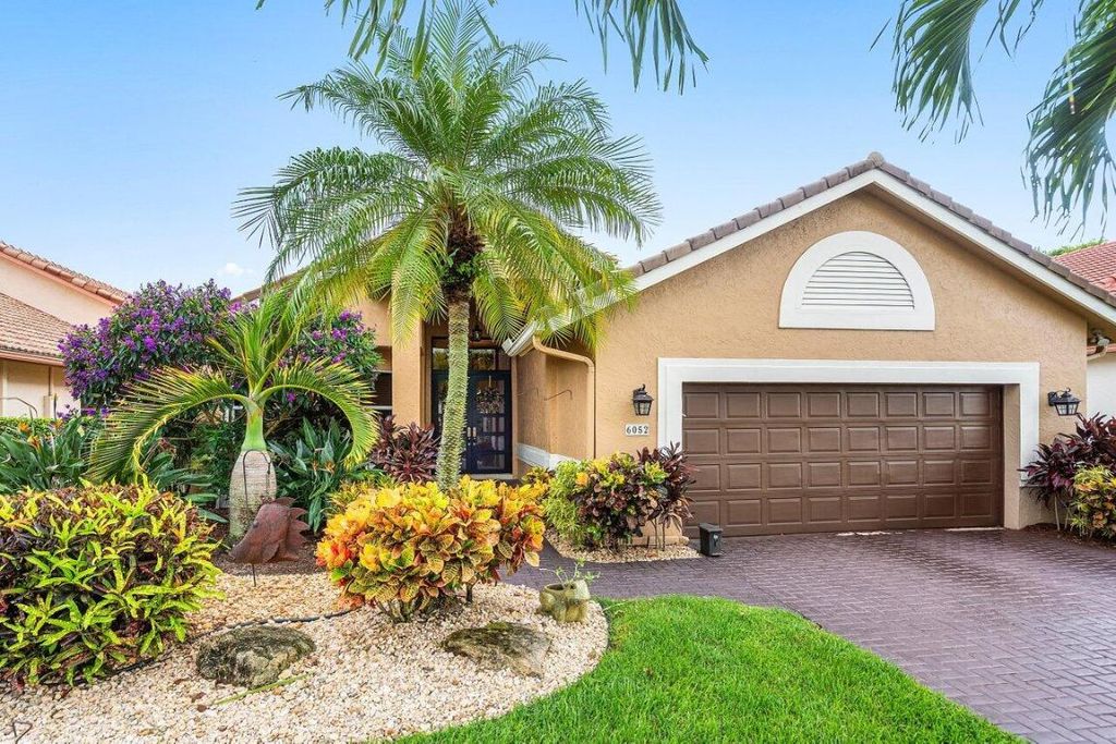 Photo of 6052 Terra Mere Circle, Boynton Beach, FL 33437 (MLS # R11120053)