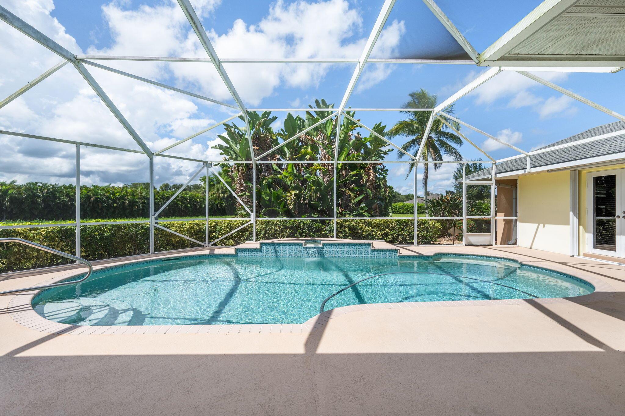 ''''''GROVE, THE'''''' - Residential