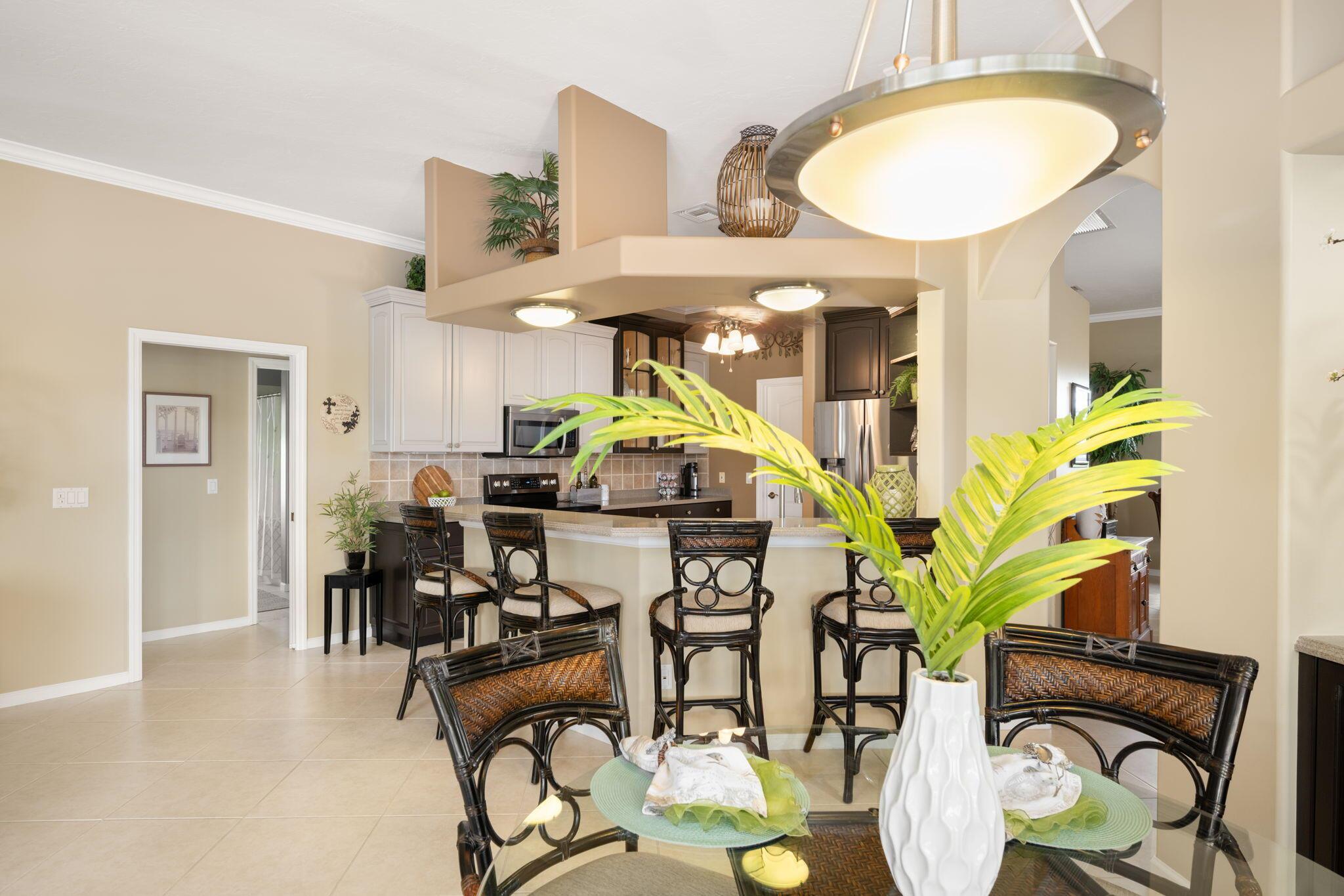 ''''''GROVE, THE'''''' - Residential