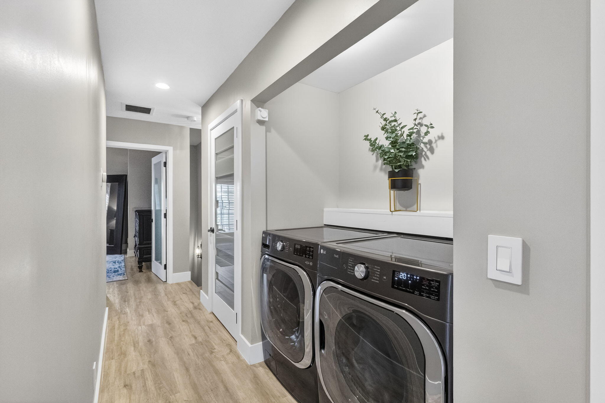 CYPRESS GROVE - Residential