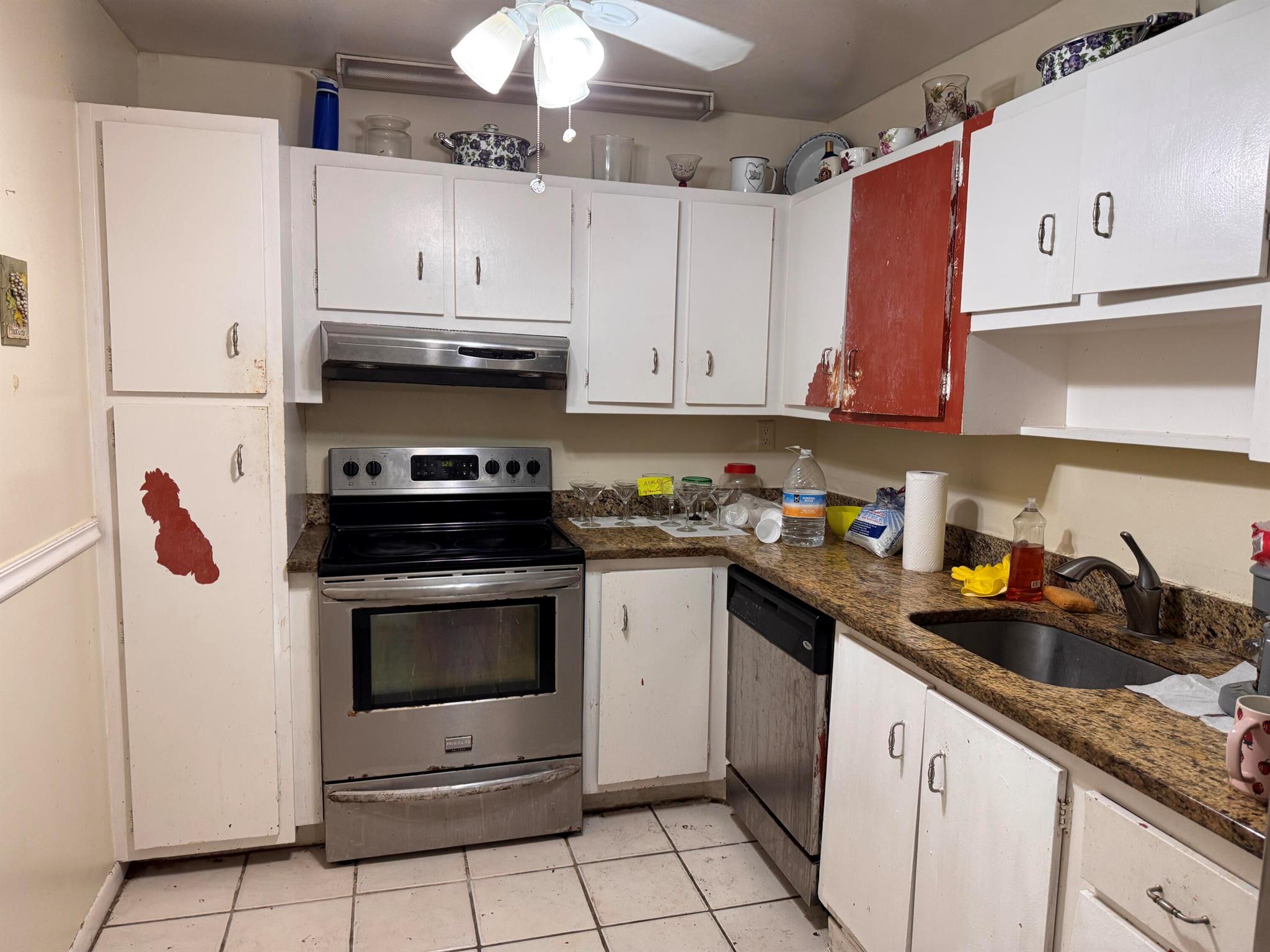 1400 Saint Charles Place 317
