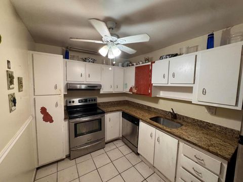 1400 Saint Charles Place 317 Pembroke Pines FL 33026