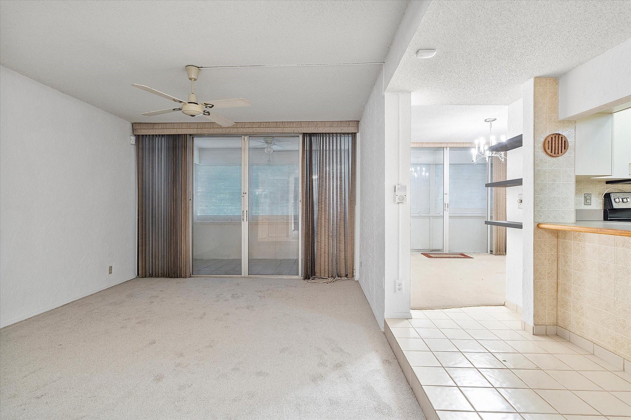 9441 Live Oak Pl 101