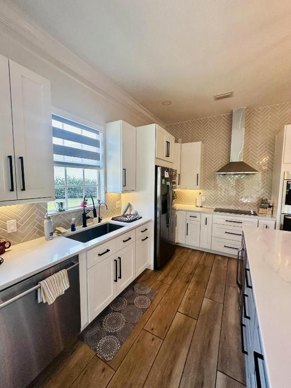 CARLETON OAKS - Residential