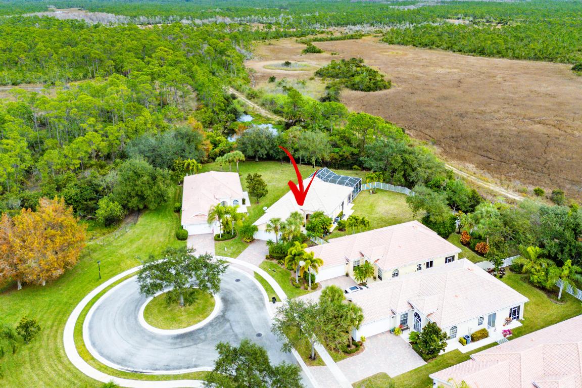 CARLETON OAKS - Residential