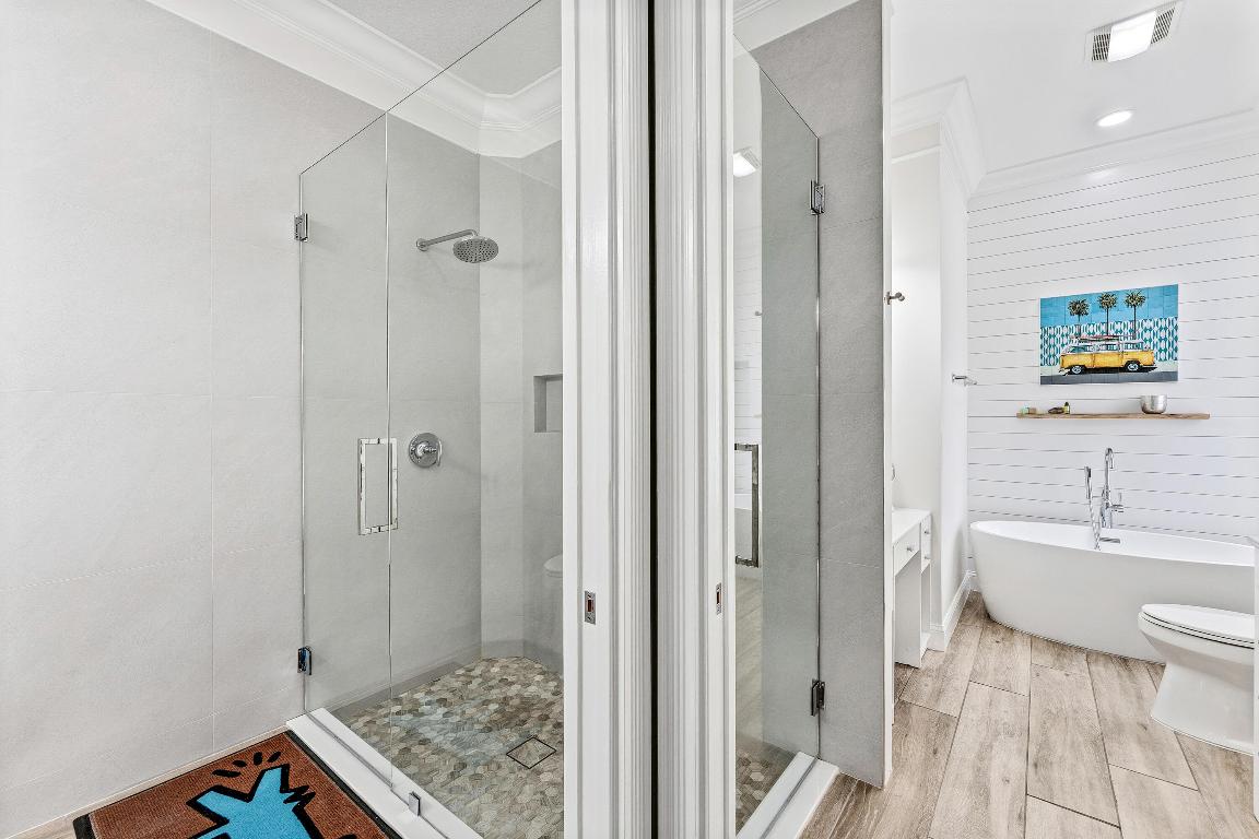 CARLETON OAKS - Residential